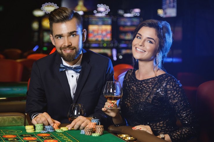 Adventures Beyond Wonderland gaming experience showing sportsbook, live tables, and slots on pubtogel slot